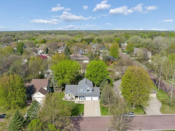 3rd image of 313 Chancery Ln