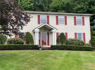 9950 Cypress Cir, Mentor, OH 44060