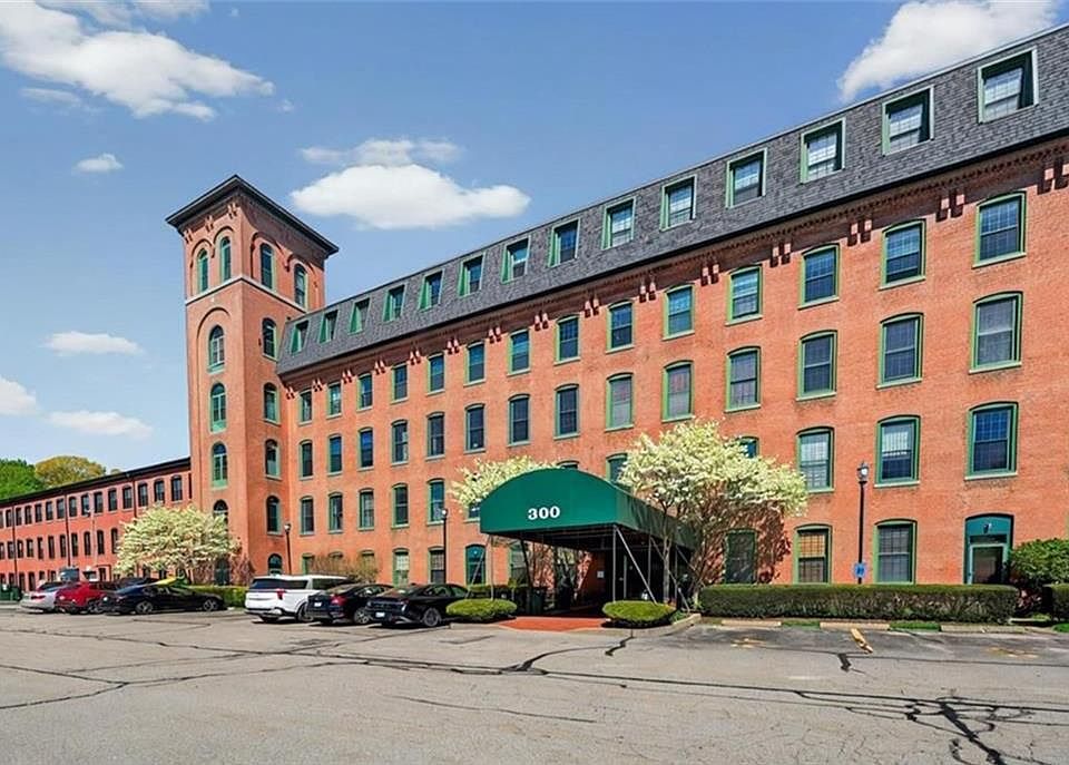 1st image of 300 Front St APT 409