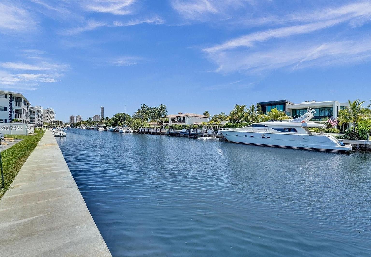 455 Paradise Isle Blvd APT 104, Hallandale Beach, FL 33009 | MLS