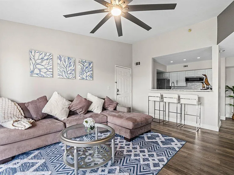 157 Yacht Club Way — Photo 3