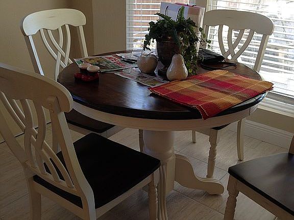 Breakfast Area Bay Window