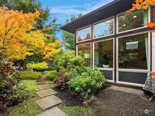 2822 E Olive Street, Seattle, WA 98122