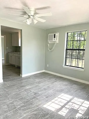 1218 NW 23rd St #2 — Photo 1
