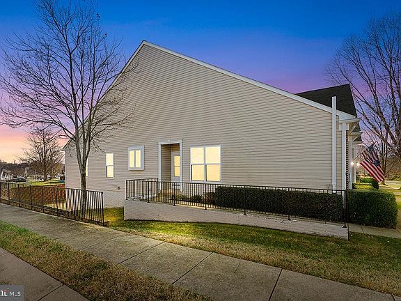 2nd image of 15 Aspen Hill Dr #51-1