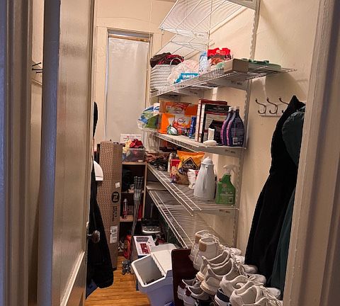3rd image of 3604 N Damen Ave #1