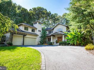 1015 Hunters Path, Lancaster, PA 17601