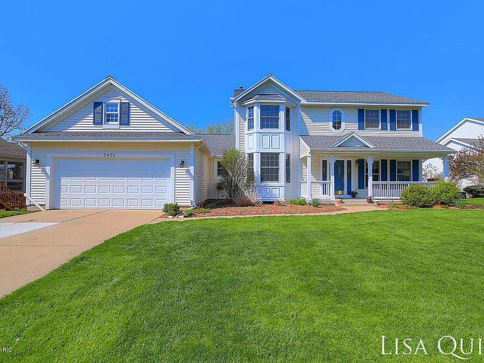 1st image of 7425 Decosta Dr NE
