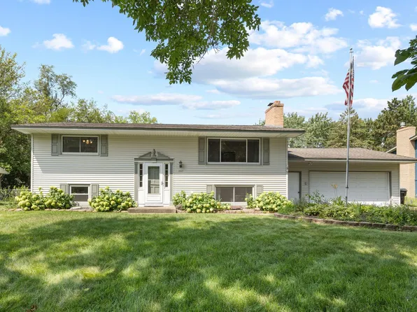 3027 8th Ave, Anoka, MN 55303