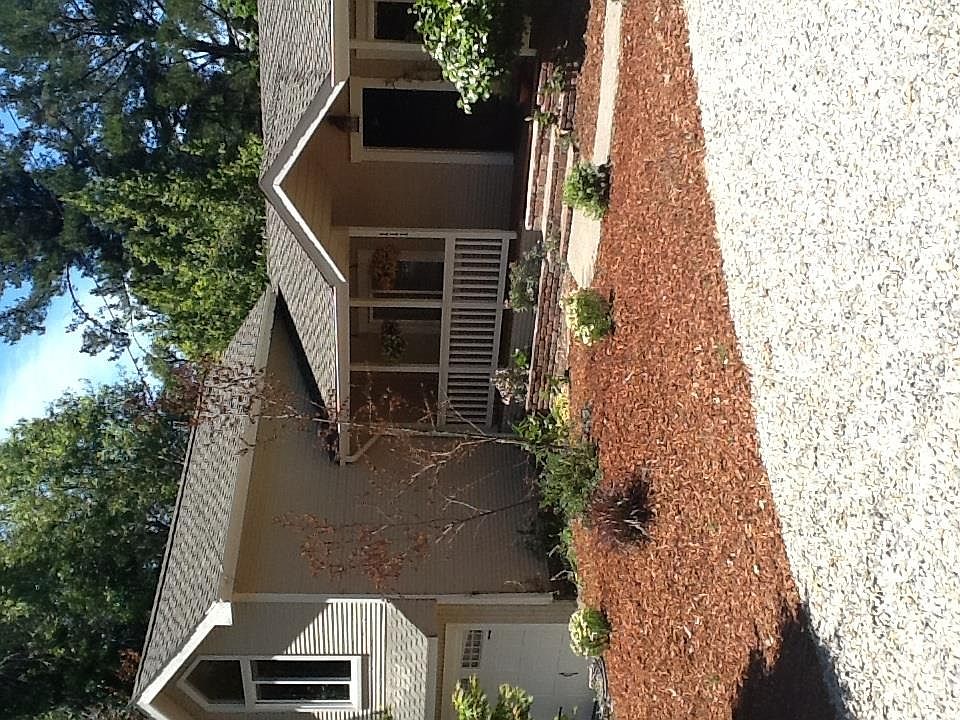 2nd image of 111 Roquena Dr