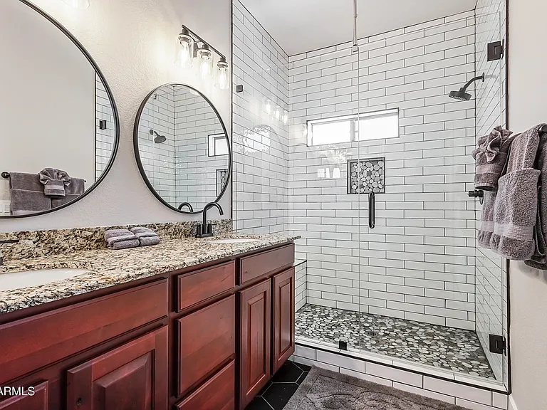 9705 E Mountain View Rd #1038 — Photo 16