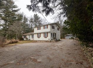 1361 Hope Rd, Hope, RI 02831