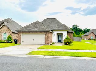 916 Shadow Bluff Dr, Baton Rouge, LA 70820