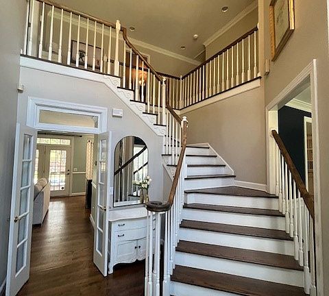 2nd image of 604 Fairway Lakes Rd