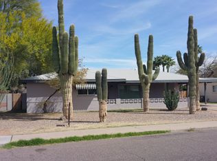 2445 N 38th St, Phoenix, AZ 85008