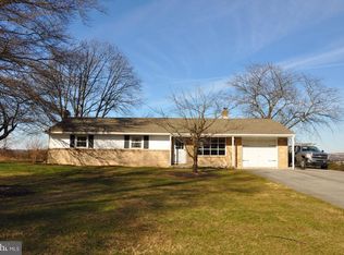 332 Forge Hill Rd, Wrightsville, PA 17368