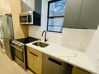 Rented by Starts New York Realty LLC