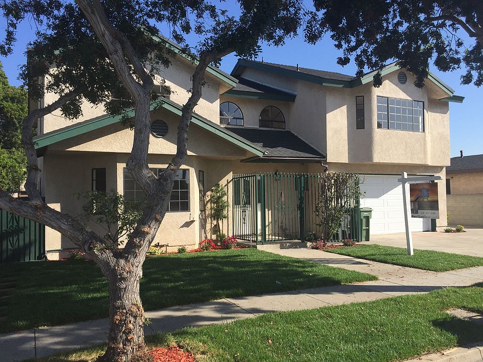 2nd image of 4861 W 119th St