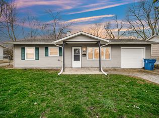 170 W 157th St, Harvey, IL 60426