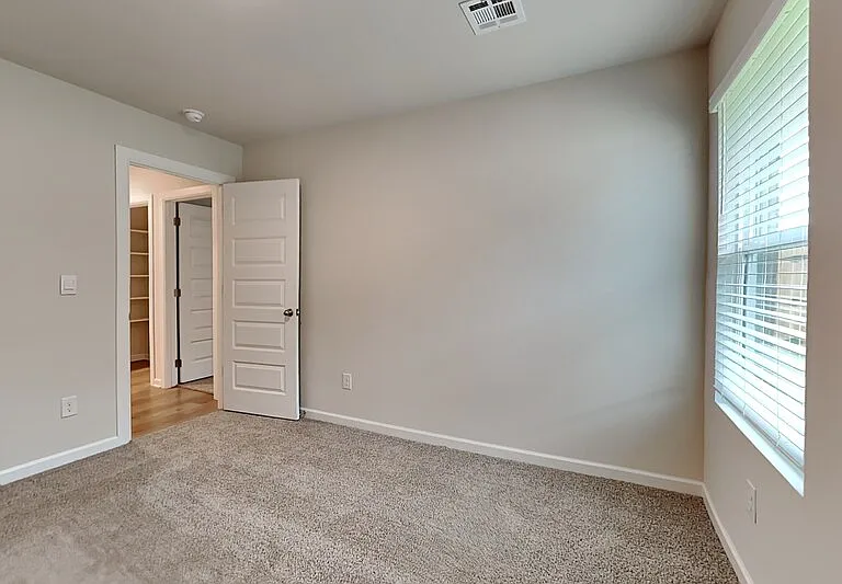 2800 Tracys Mnr — Photo 13
