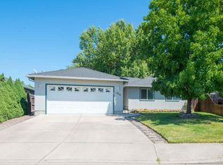 1010 Lathrop Dr, Central Pt, OR