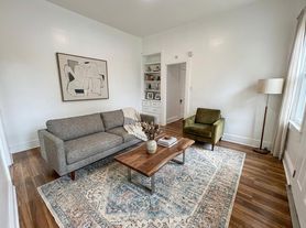 534 W Market Street