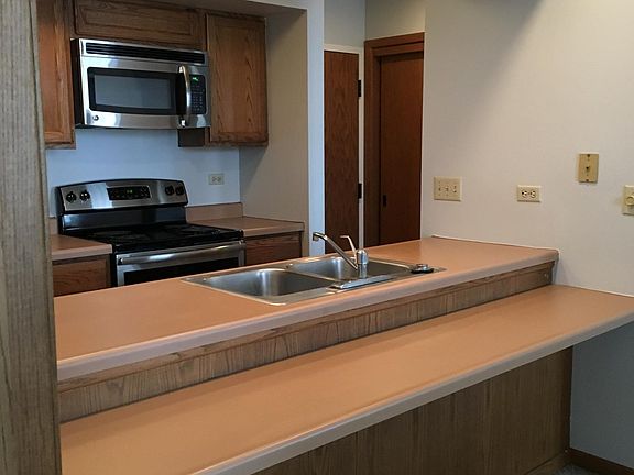 4th image of 139 N 11th St APT 1103