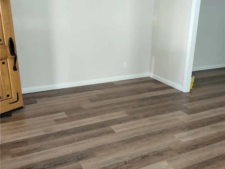 2704 W Grand Ave #B — Photo 7