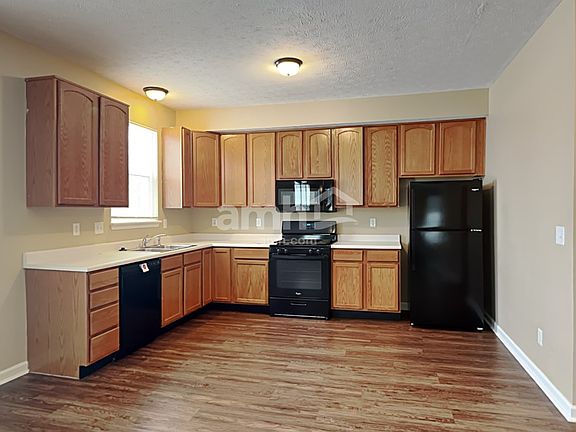3rd image of 6534 Amherst Way