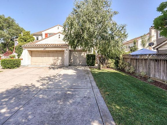 2nd image of 19129 Eagle View Dr