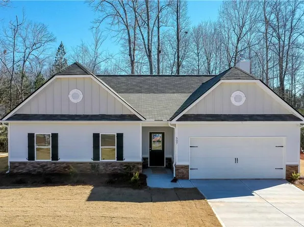 507 Charleston Pl, Villa Rica, GA 30180