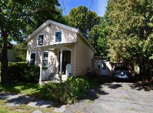 19 Andrews St, Saratoga Springs, NY 12866