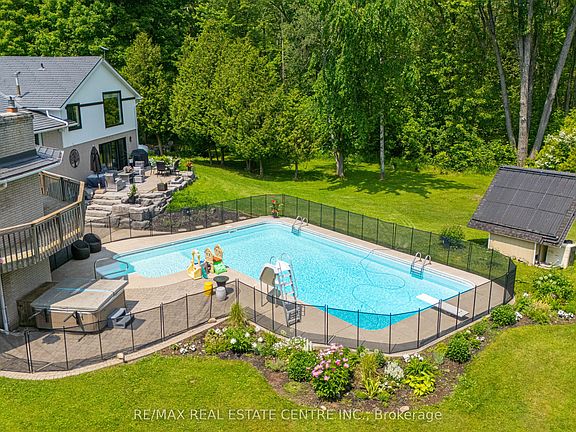 5th image of 10457 Darkwood Rd