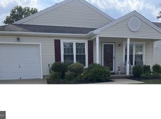 28 Mason Dr, Berlin, NJ 08009