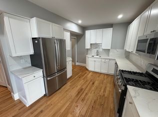 13 Spring St #2, Somerville, MA 02143