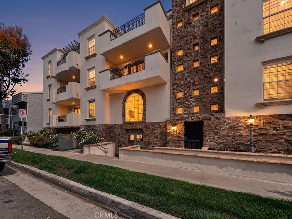 12407 Moorpark St APT 104, Studio City, CA 91604