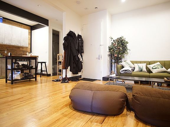 4th image of 704 Macdonough St APT 2B