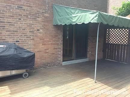 Deck
						:
						22x12 deck with Weber gas grill included