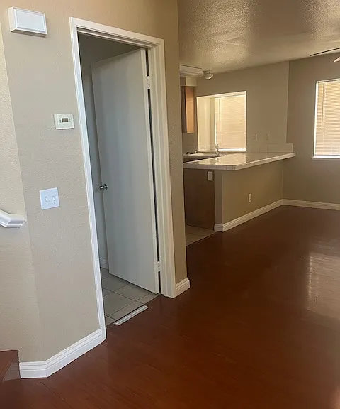584 Ocean Ave — Photo 9