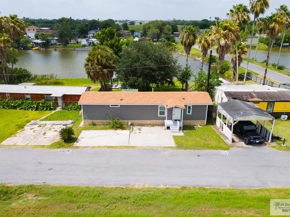 4 Tejas Rd S, Los Fresnos, TX 78566