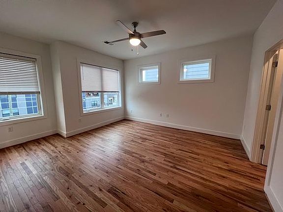 4th image of 908 Porter St #B