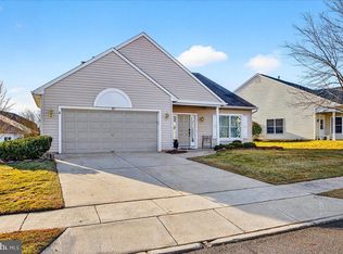 89 Horseshoe Ln S, Columbus, NJ 08022