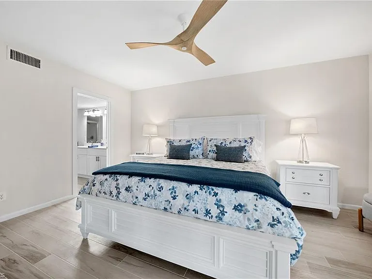 1808 Kings Lake Blvd #203 — Photo 19