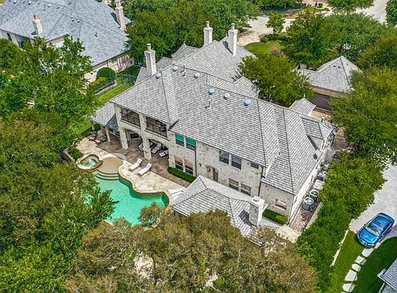 4th image of 600 Kings Lake Dr