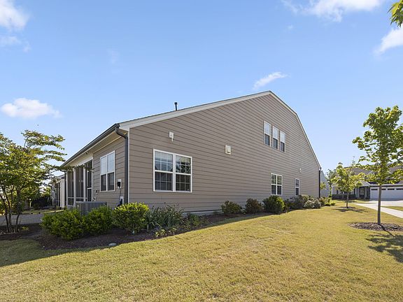 5th image of 1303 Montague Ave