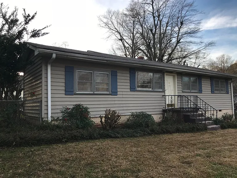 21 Blackburn St — Photo 4