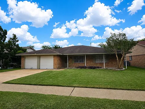 2701 Henderson Ln Photo 1 2701 Henderson Ln Photo 1