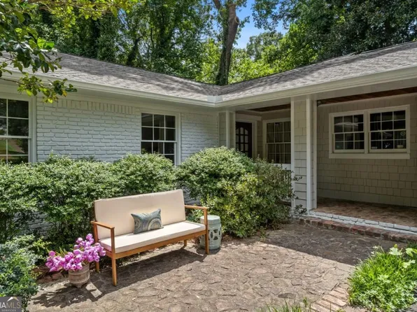 465 Forest Hills Dr, Sandy Springs, GA 30342
