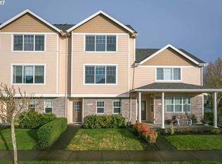 18704 SW 92nd Ter, Tualatin, OR 97062