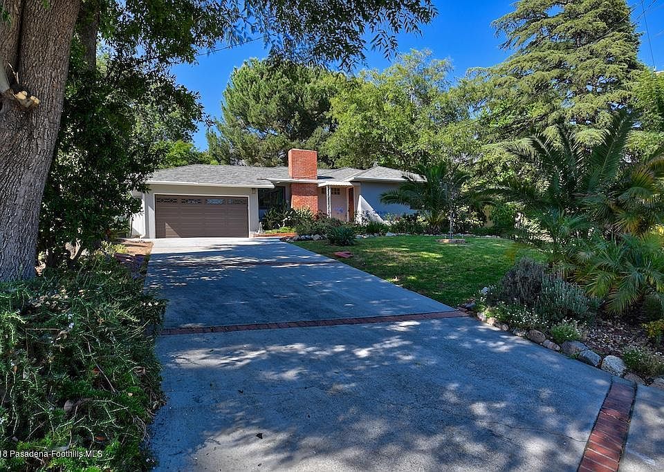 1st image of 17 W Loma Alta Dr